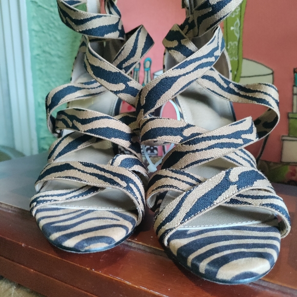 Animal print sandals - Picture 6 of 7